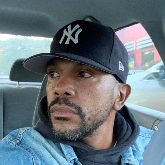 Meet your Posher, Omar - Picture 1 of 2